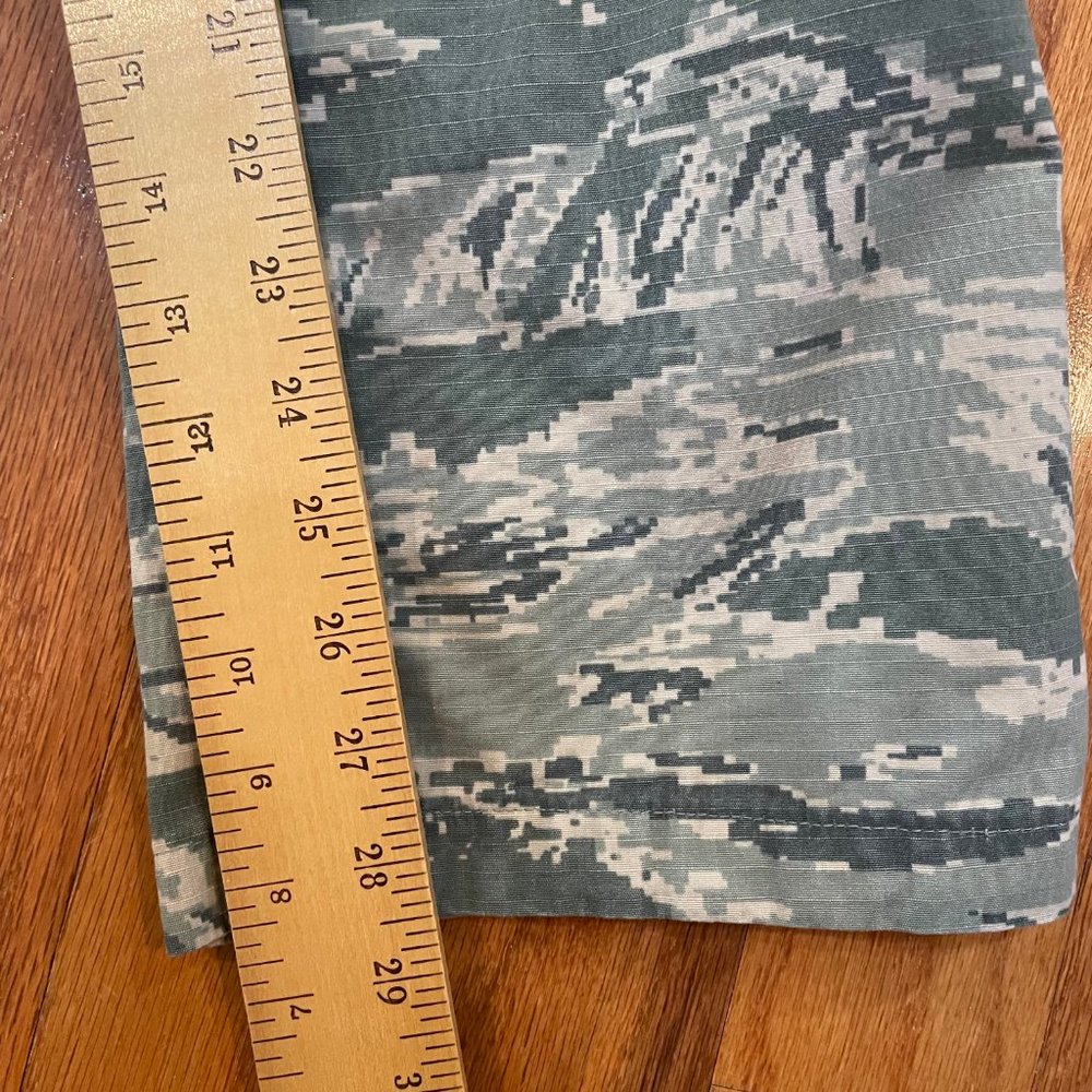 Military Camouflage Cargo Women Size 8 Short Trousers Hunting - Picture 11 of 11